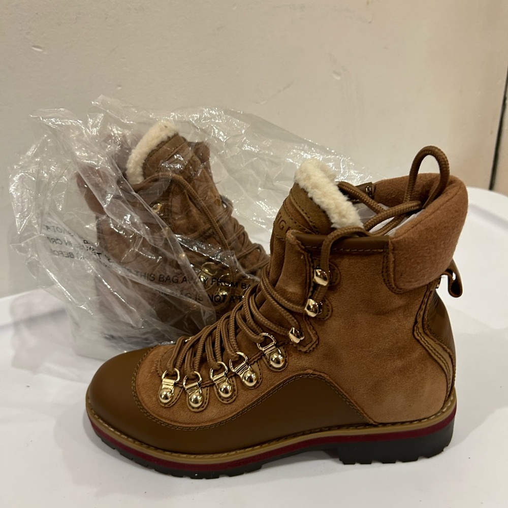 Women's Brown Hiking Boots